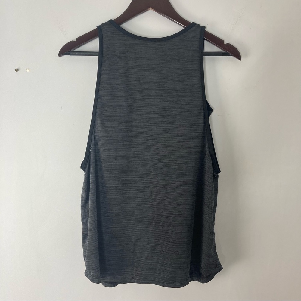 Reebok Bra Tank Space Dye Womens Size Small - Picture 8 of 8
